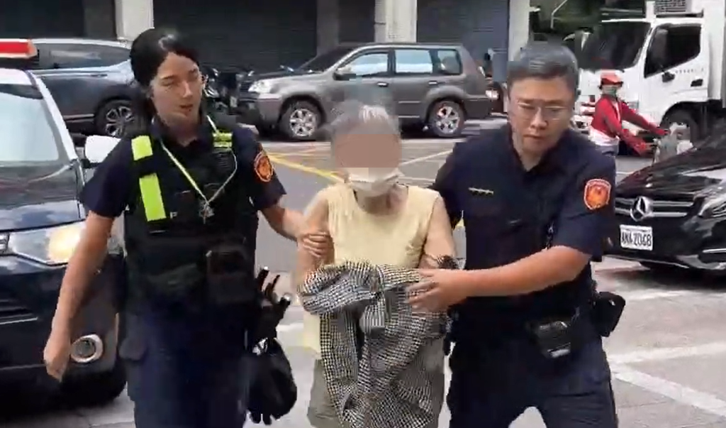 被Fumi阿姨踹飛!北捷白髮嬤幾近失明出庭 自曝不敢搭捷運