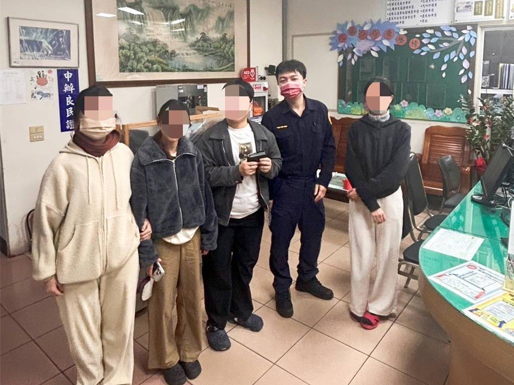 星國女大生錢包忘計程車上 大園警15分鐘尋回