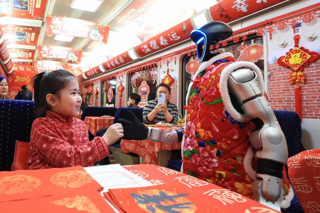 宇樹機器人三登春晚 CEO王興興:技術如10歲孩子