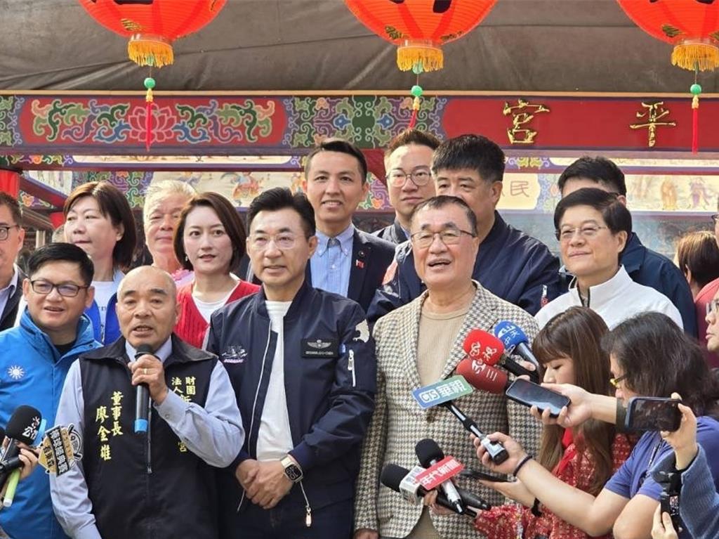 同框川伯被問「羨慕新北市」?江啟臣:新北好、我就好