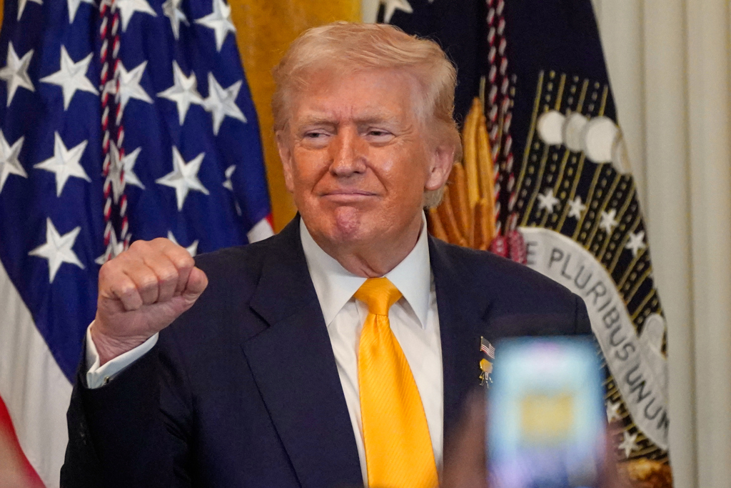 川普再控「台灣偷晶片產業」 網友質疑政府態度