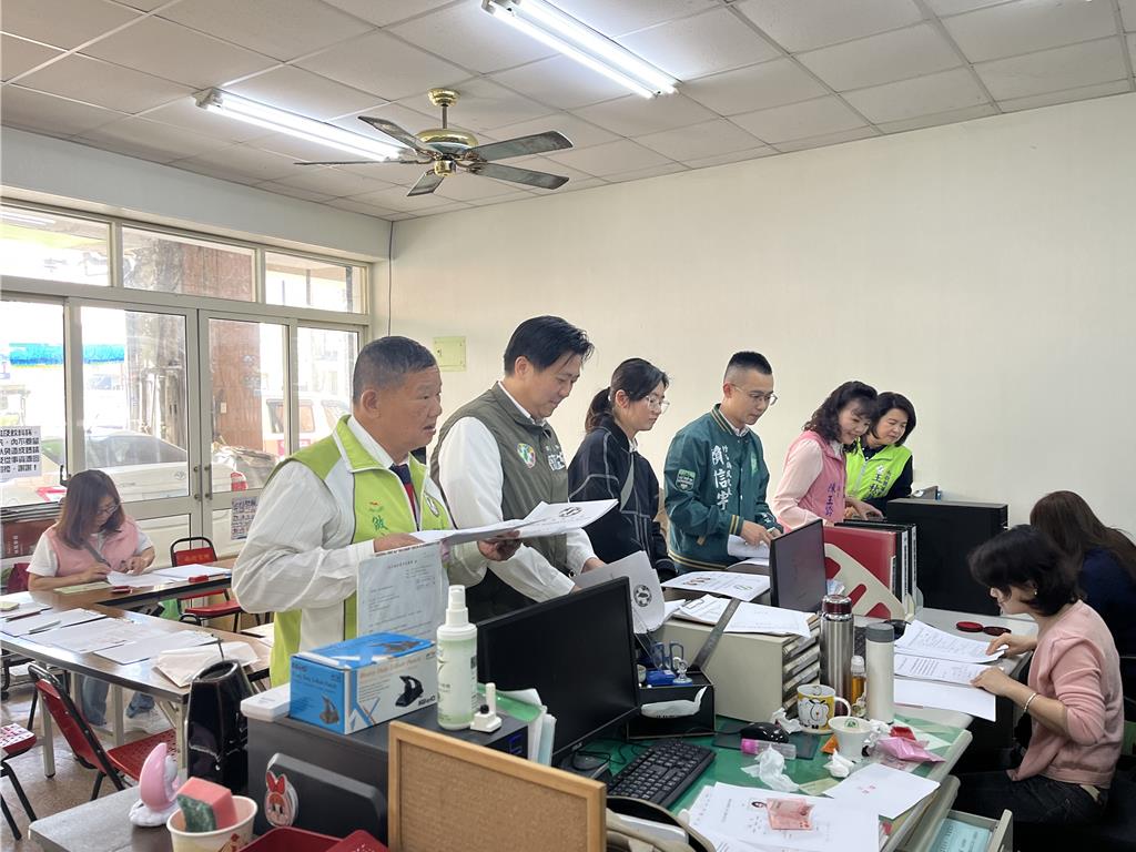 民進黨南投縣黨部公職領表起跑 首日早上6人完成登記