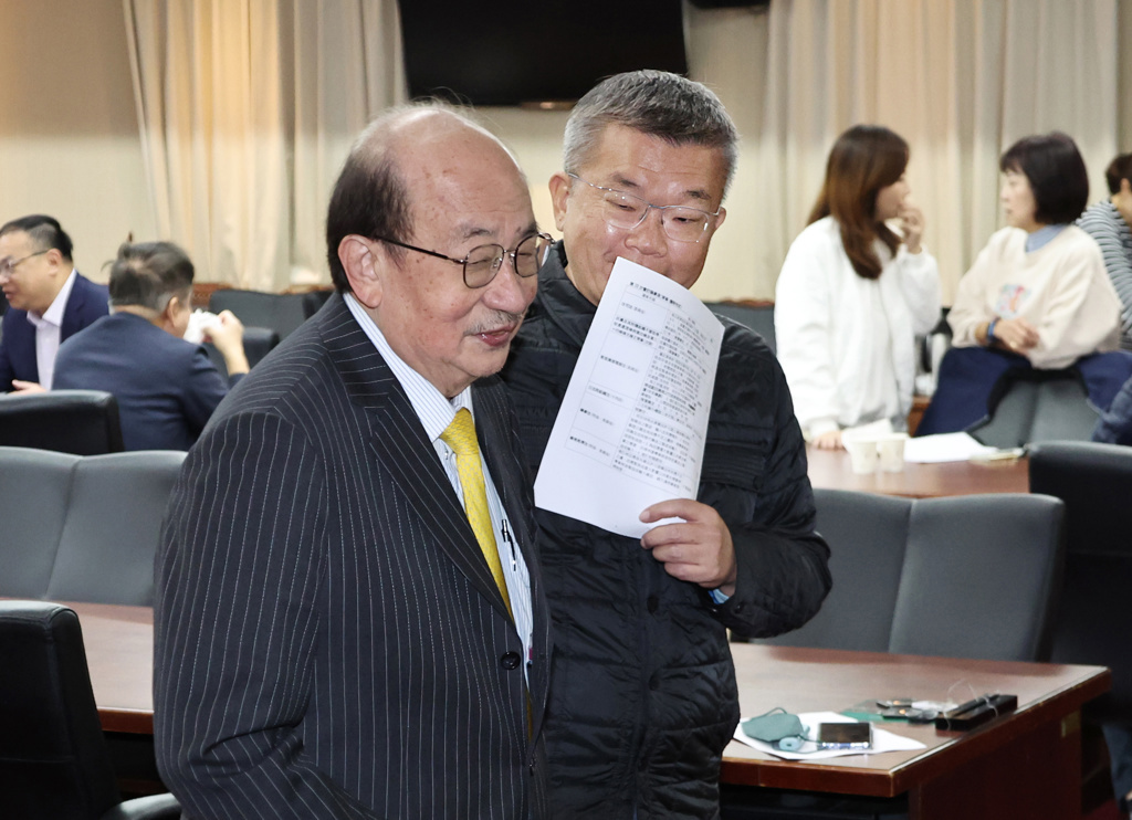 內幕》柯蔡會面談民進黨團幹部改選 鍾佳濱:只有黨主席可解決