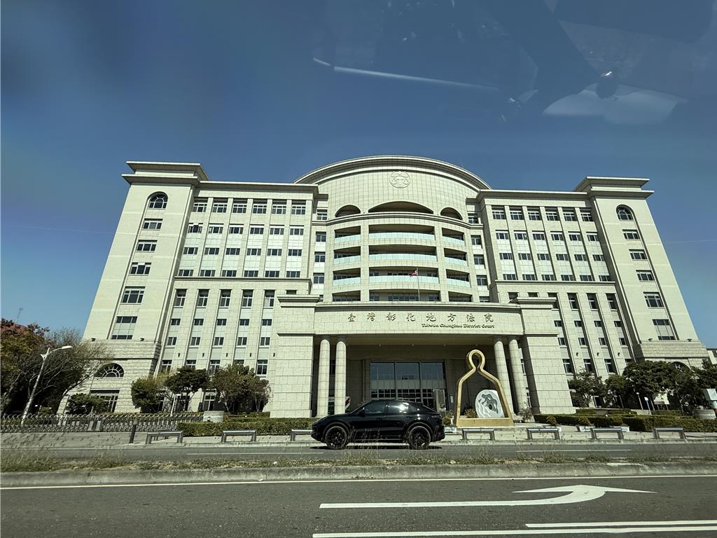 躲債耍賤招!更改要保人 法官判她9張保單全部改回來