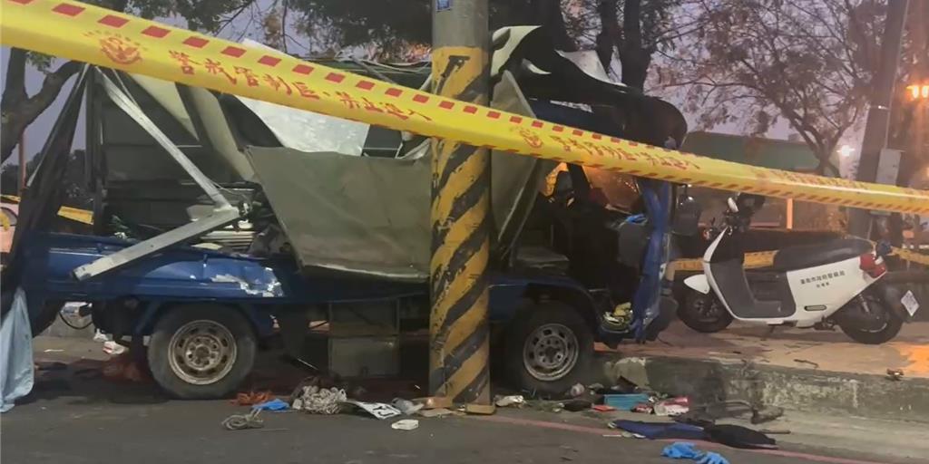 台南貨車拒檢狂飆 毒駕男撞電桿!載4童1女全受傷