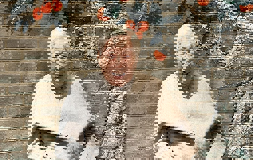 知名美食「梁家瘋味」悼陳飛龍 曝3年前一封信結緣往事