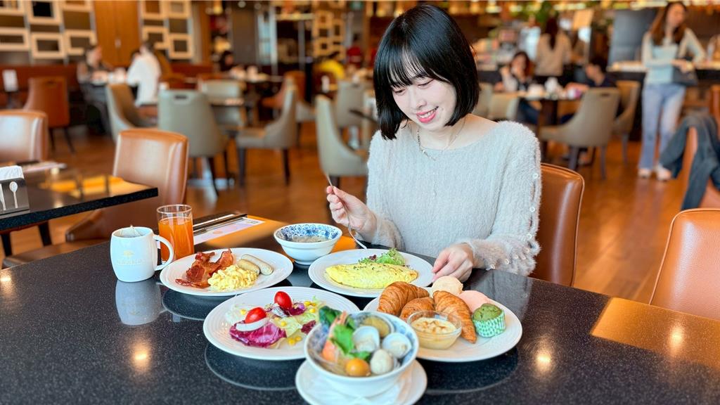 桃園燈會必收!入住福容 A8 領限定提燈 舒華小卡也能免費拿