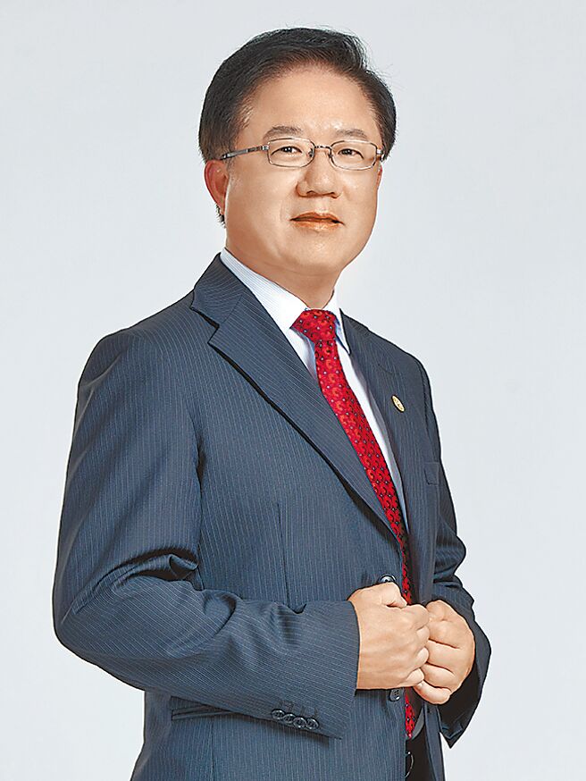 中華電 穩居世界級永續領導地位