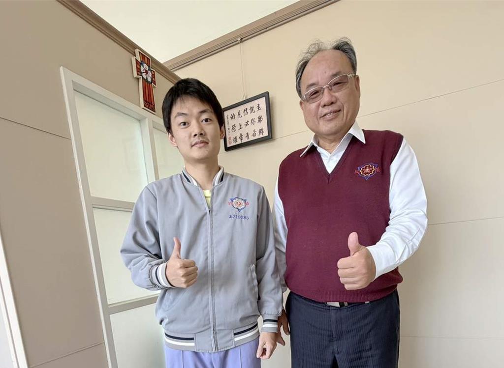 不只會讀書!協同陳威任學測奪滿級分 曾獲志工菁英獎