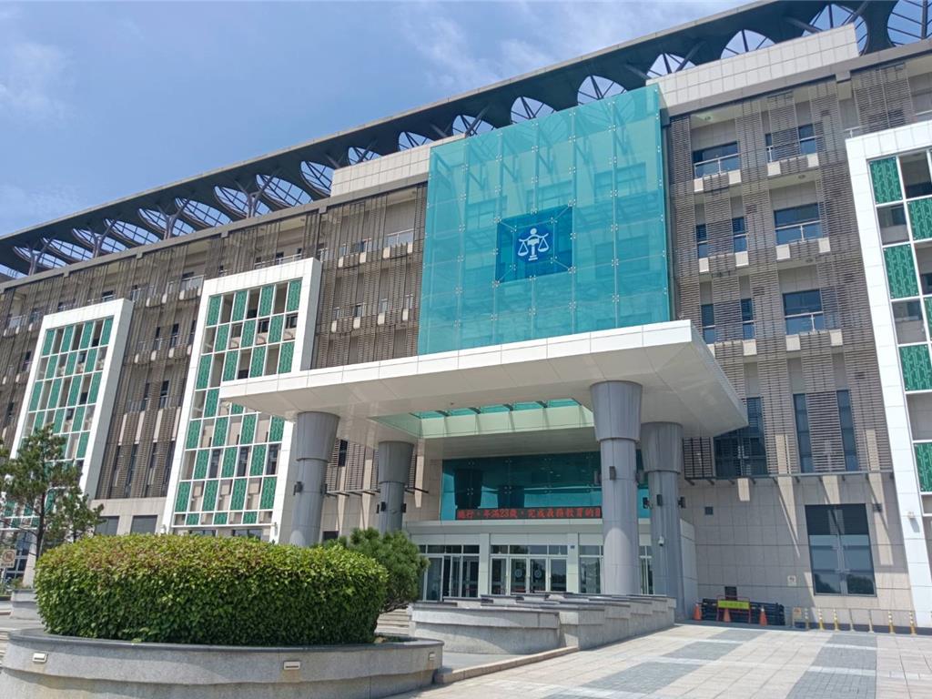 家有噁鄰!新竹女闖男鄰居住處 狂翻原味衣褲猛吸遭逮