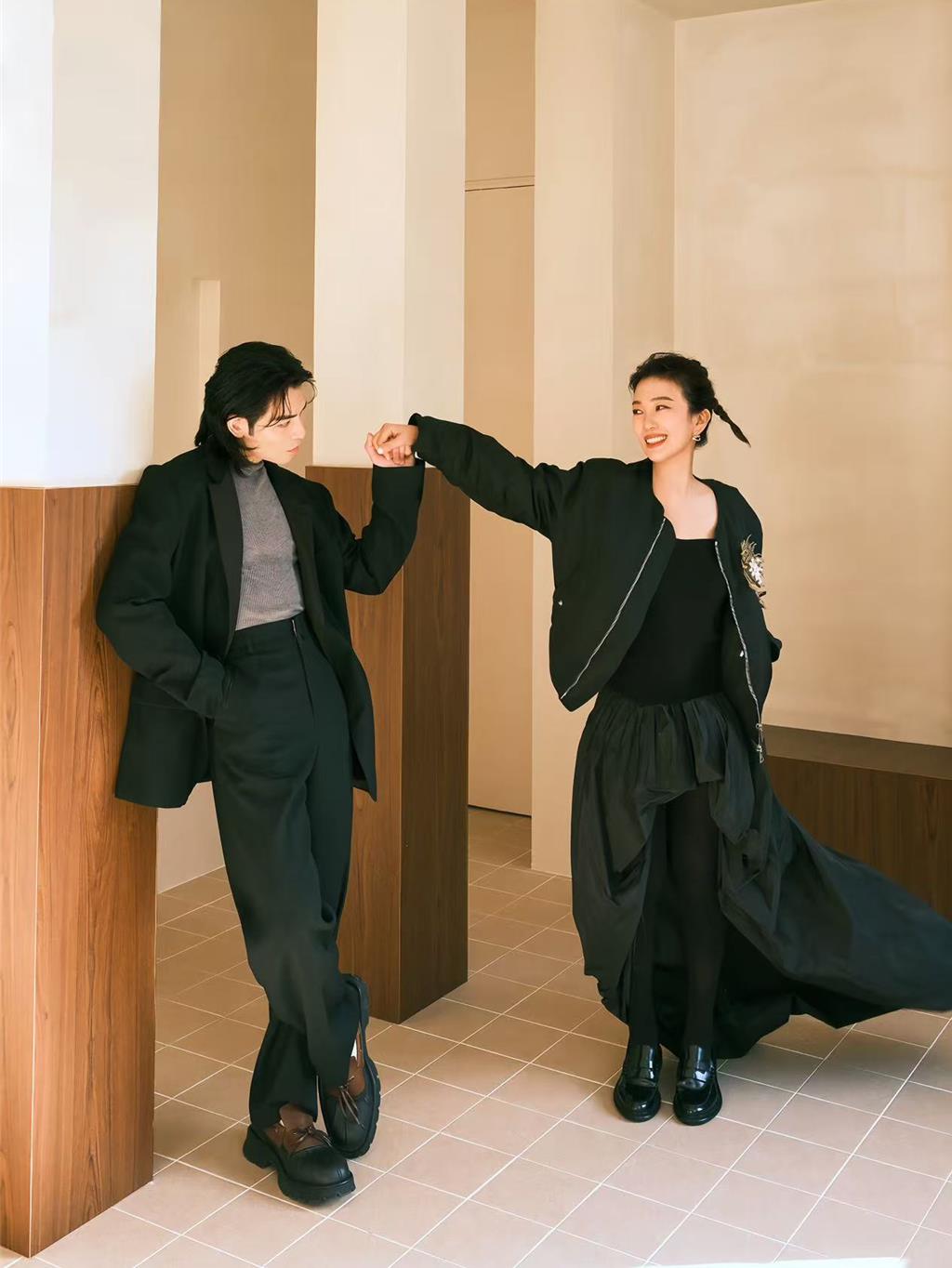 蕭敬騰與Summer馬年盼2多2好 暗示新專輯「隨時」降臨