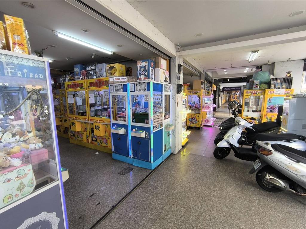 台中豐原復興商圈沒人潮 娃娃機店林立 百間店家近2成待租