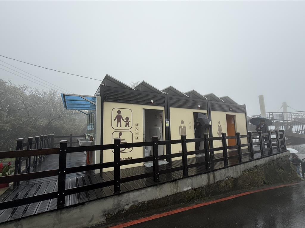 72座公廁大變身!北市告別FRP流動廁所 景觀化、加裝監視器