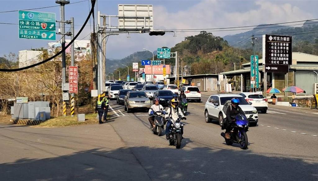 228連假苗栗迎採莓、祭祖潮 避塞指南、替代道路一次看