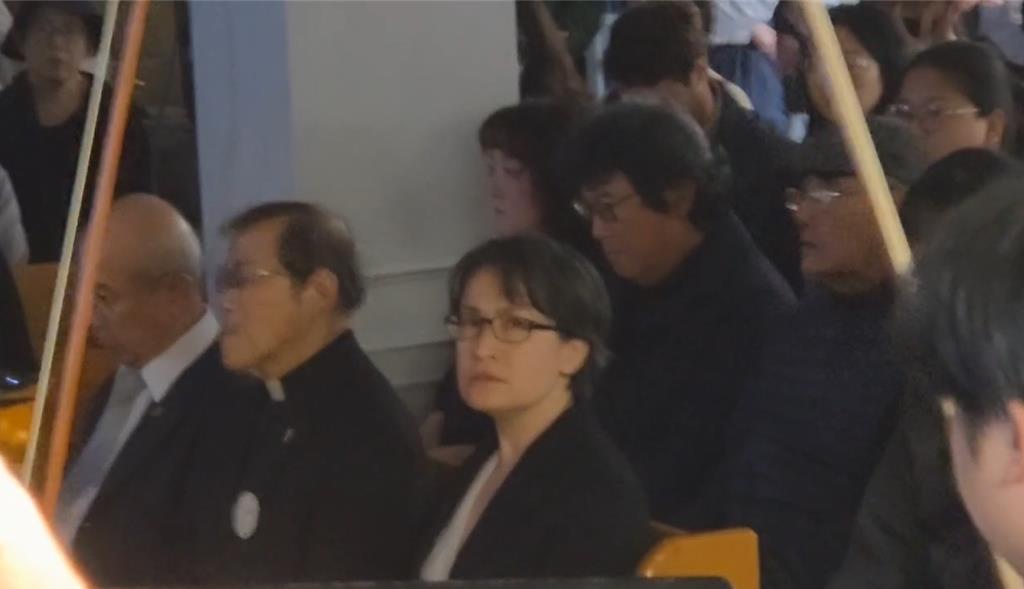 出席林家祖孫安息追思禮拜 蕭美琴:有真相就有和平