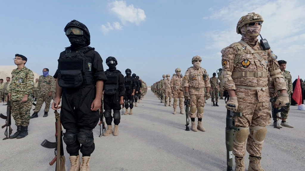 哈米尼殉難掀復仇 伊朗衛隊嗆「最毀滅攻勢」對付美以