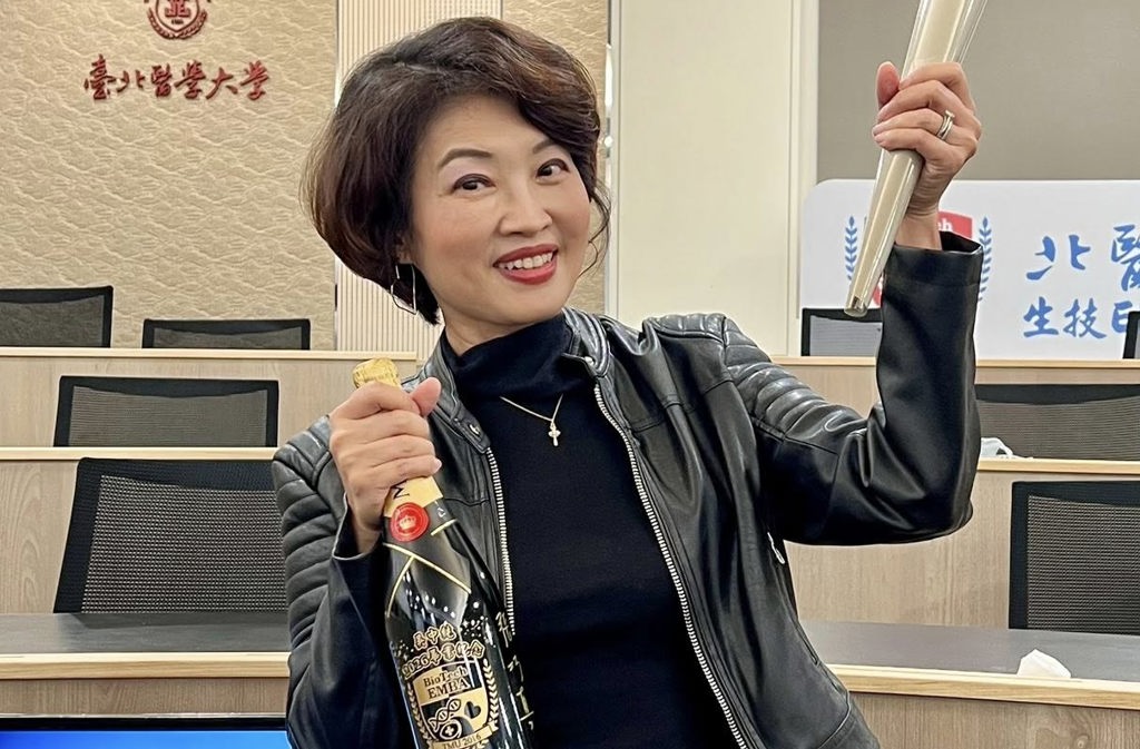 吳中純58歲離世! 「想到女兒就落淚」梅聖旻曝岳母現況