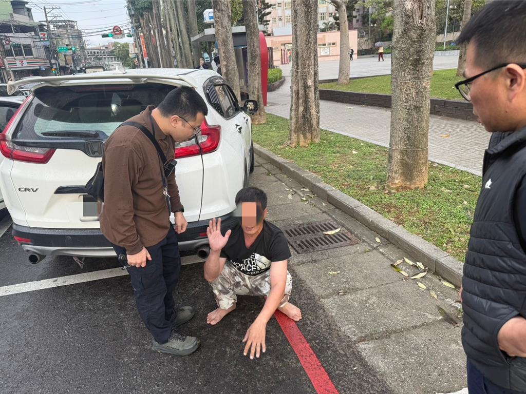 進香團參香遊覽車遭竊賊潛入偷包!中壢警1小時偵破