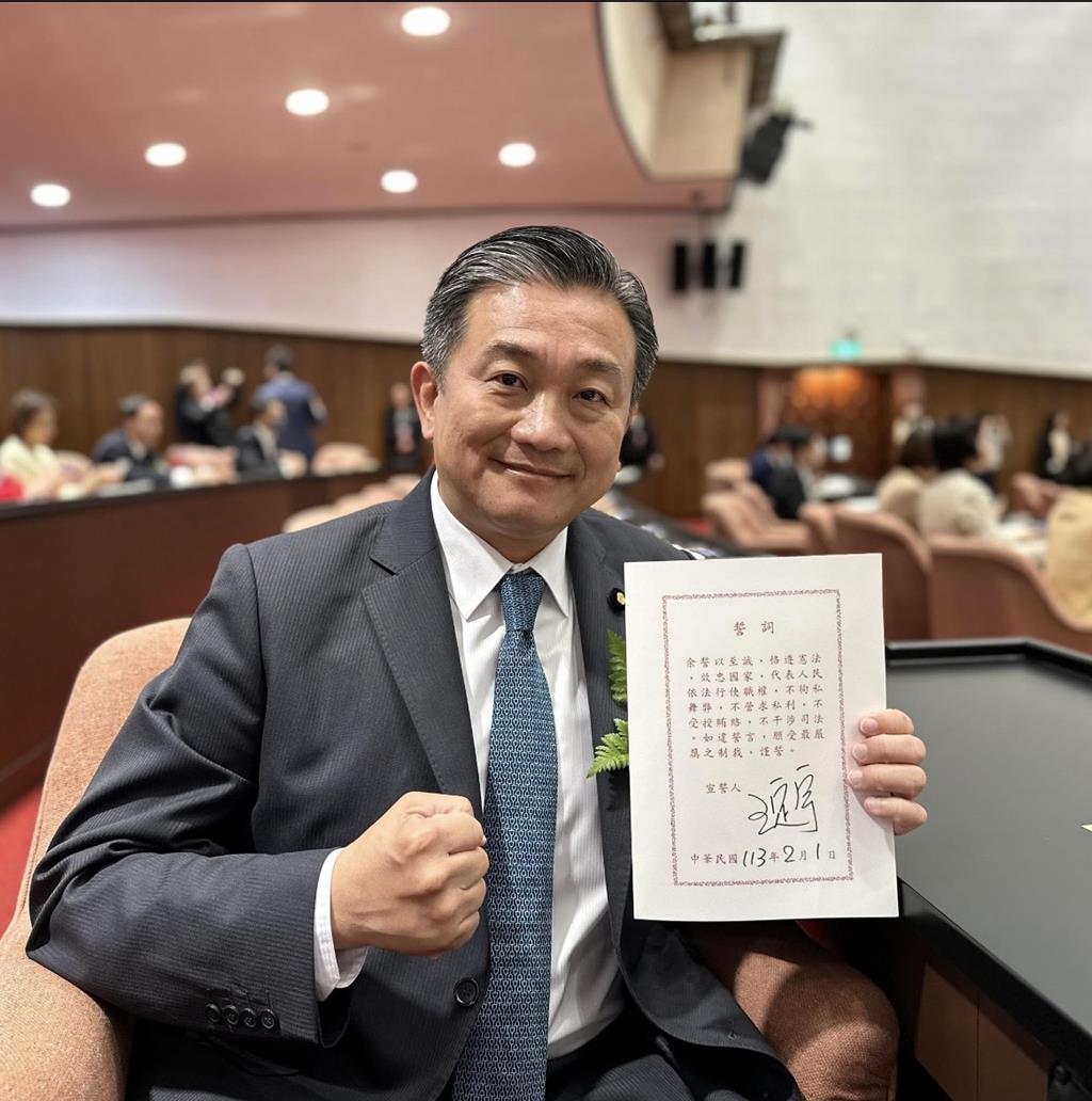 遭爆「奪人小三」王定宇駁「報導有誤」強調已協議離婚