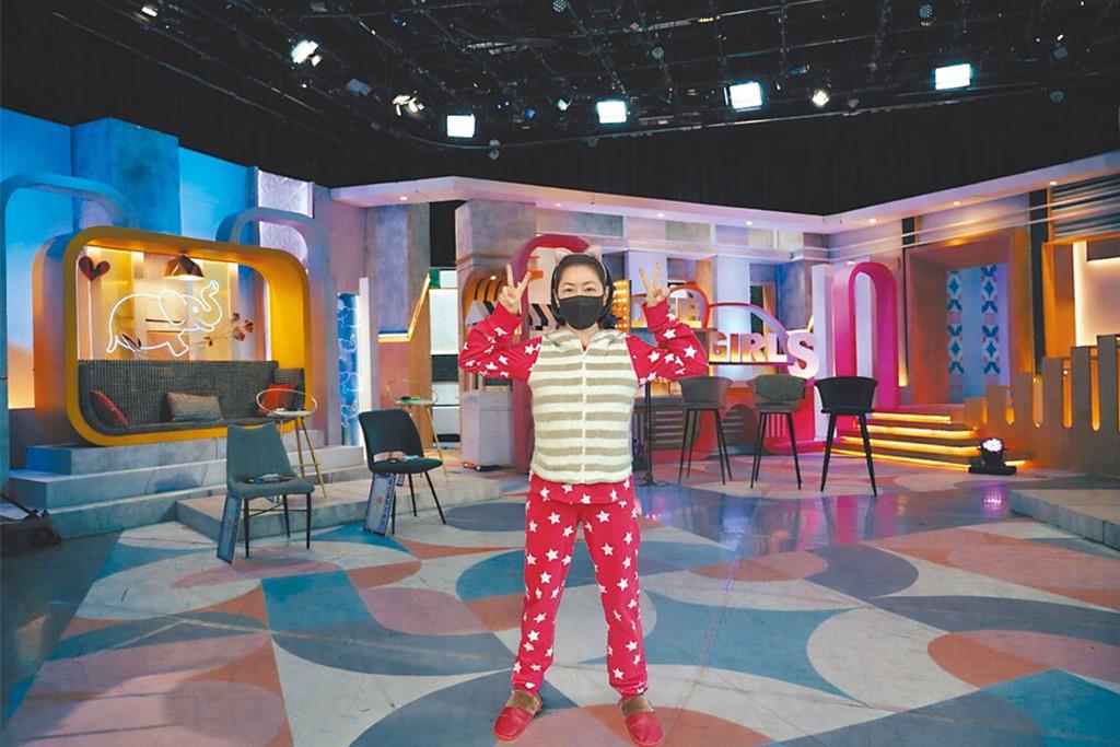 小S上月驚喜開工《小姐不熙娣》 製作人曝進度驚吐:都是AI