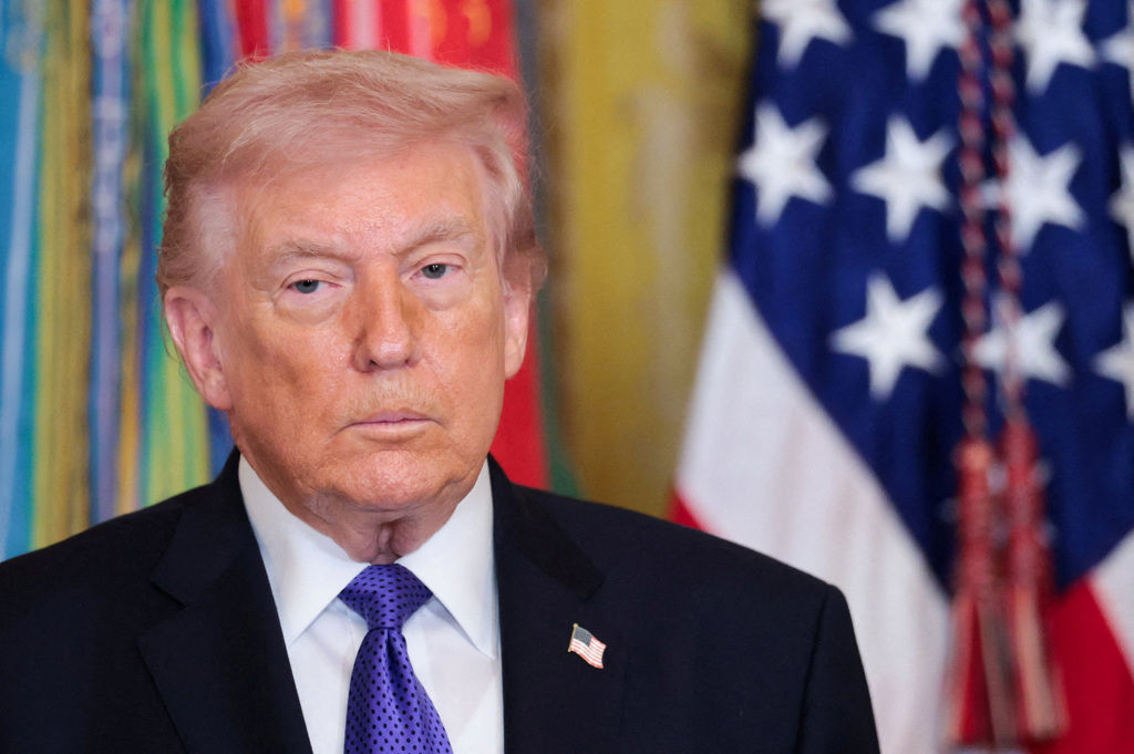 伊朗高層、海軍滅才想談?川普稱「已經太遲」