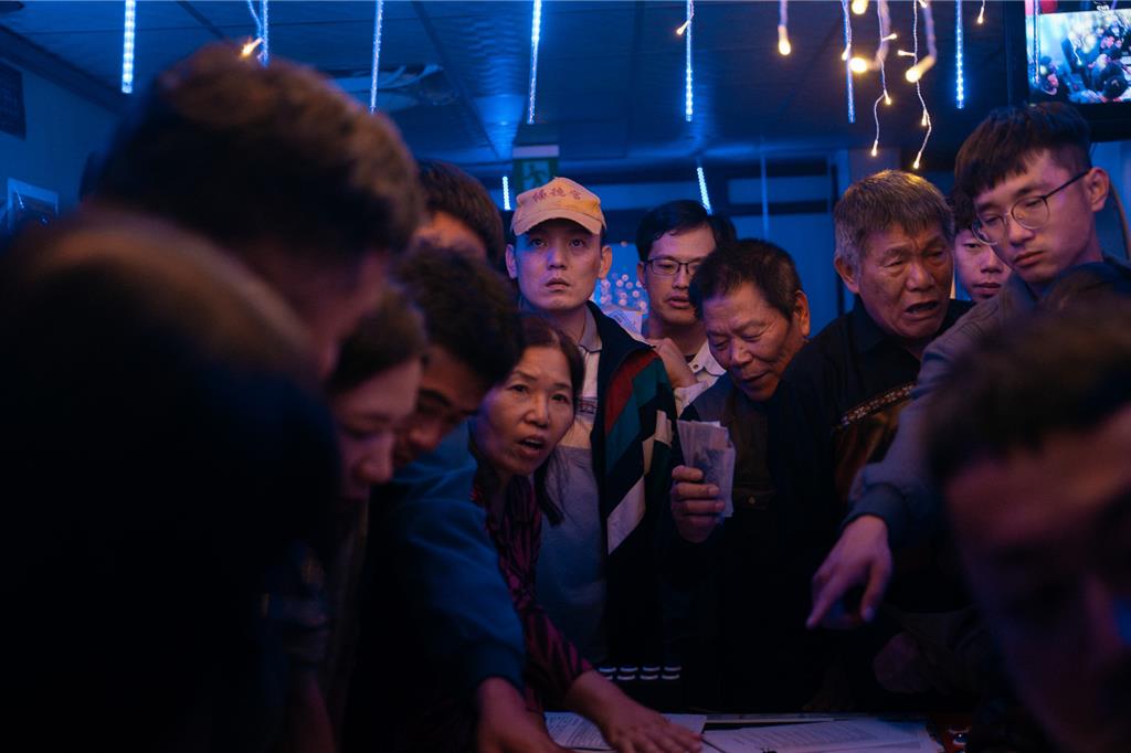 春風、黃奇斌捲入《死亡賭局》 揭老人互助會標價人命生存戰