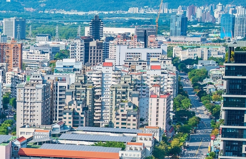 股市與房市牽動?預測2026年連動與分歧關係