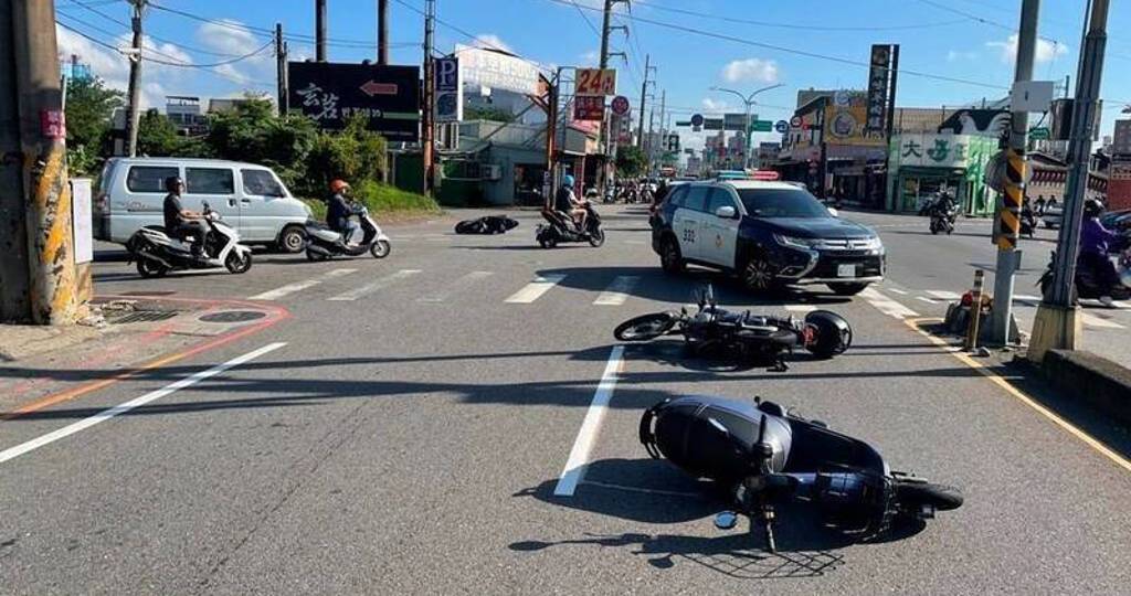 人沒事、車能動先別傻等!桃警破除車禍迷思 提醒防二次事故