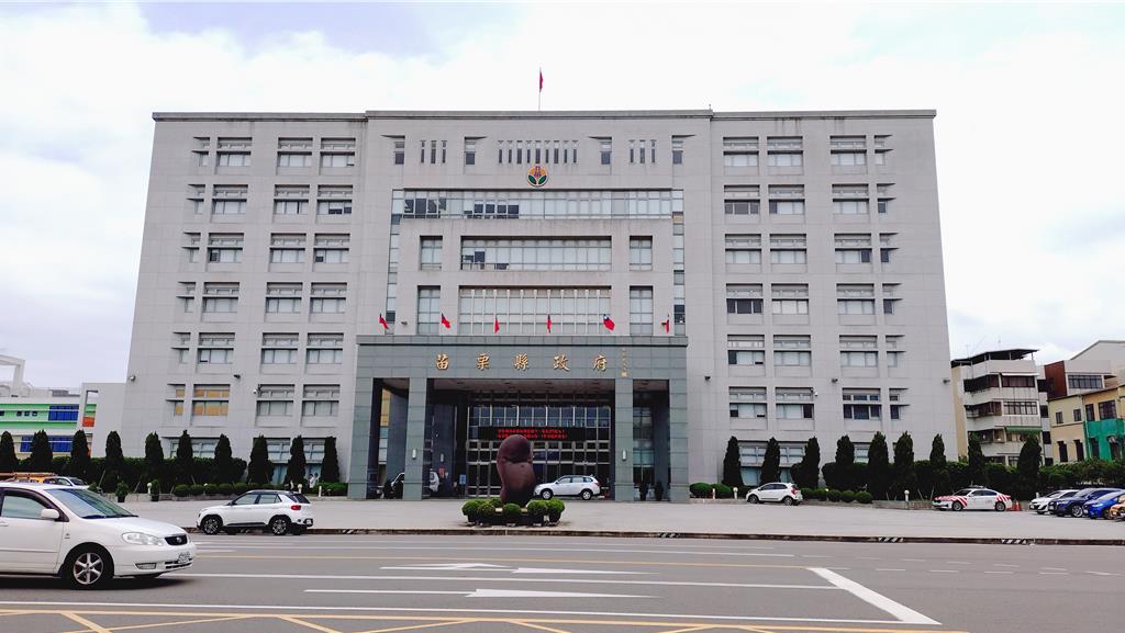 苗縣府各局處主管異動 增設副縣長、副秘書長上任