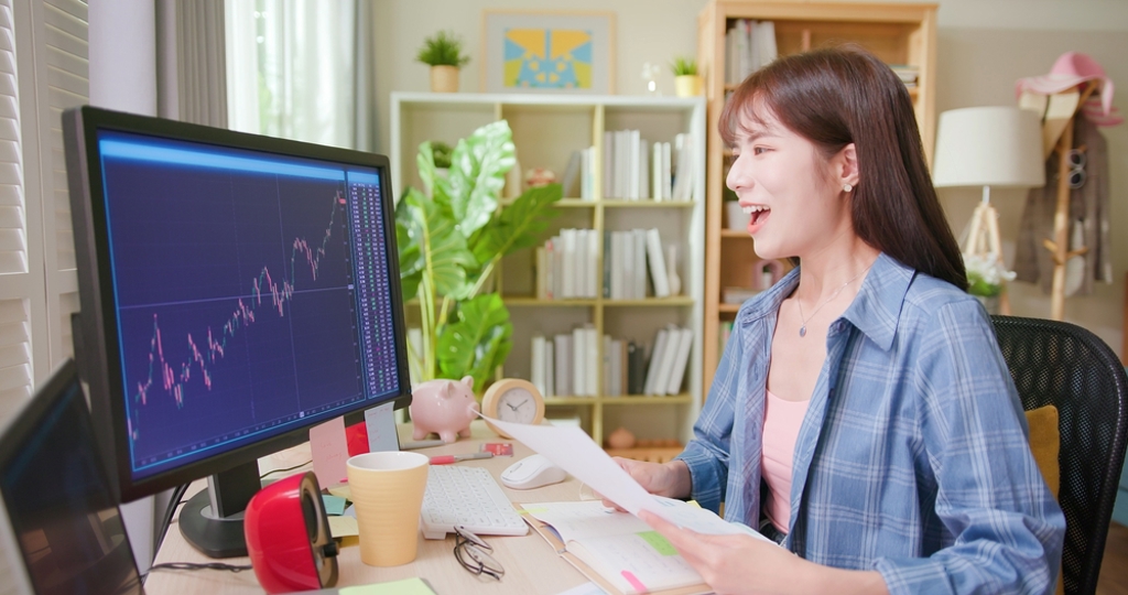 年薪120萬壓力大!她想裸辭「靠炒股維生」 過來人急勸退