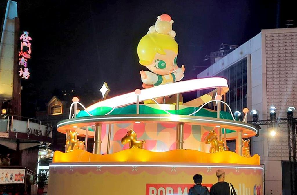 台北燈節落幕吸千萬人!住房率飆9成 雙IP策展創商機