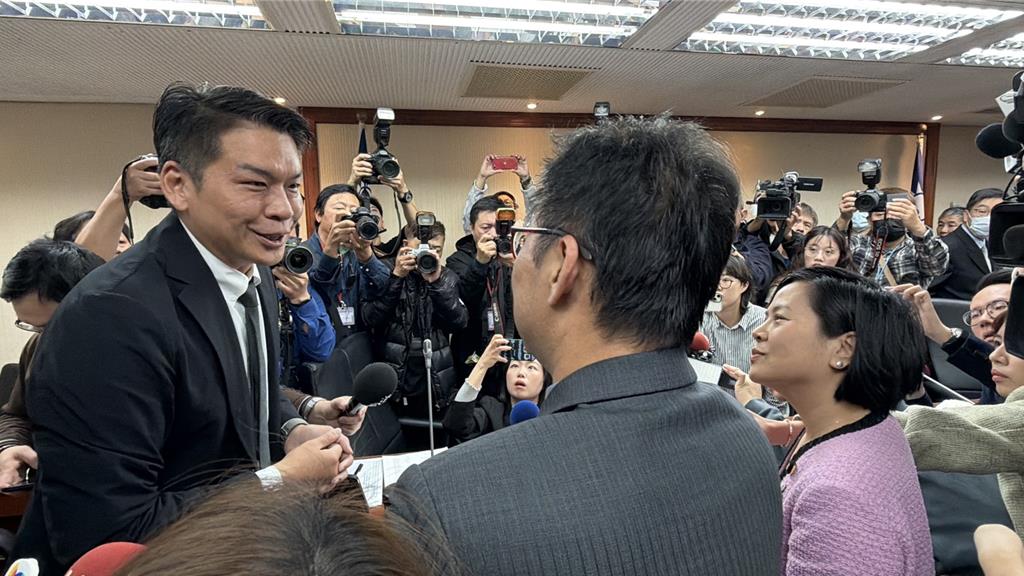 批劉世芳「倉皇離席」 李貞秀:傲慢藐視國會、韓國瑜裁示