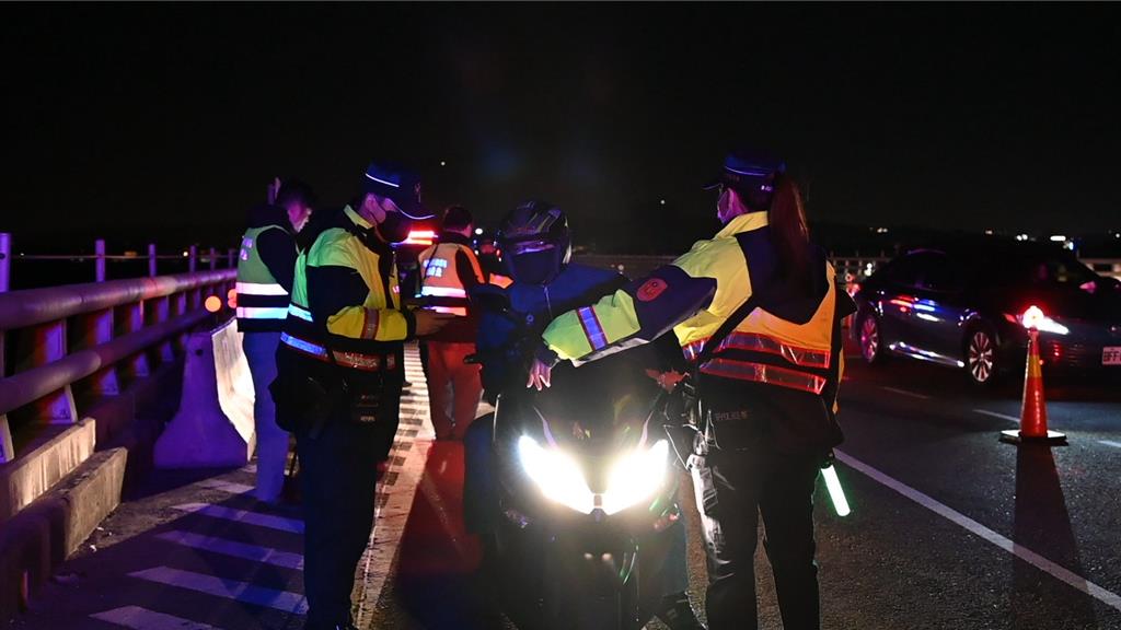 掃蕩飆車族!竹市警結合環保局、監理站啟動「緝飆靖城專案」